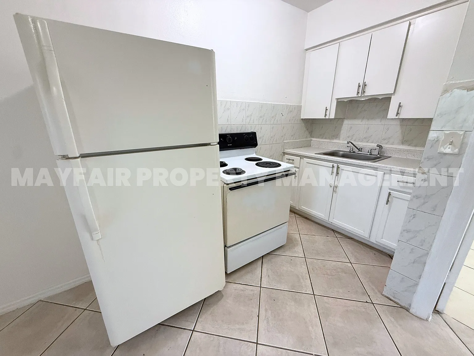 6014 Fillmore Street - 4E — Photo 4