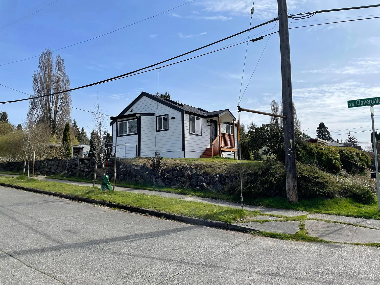 16th Ave SW, Seattle — Photo 2