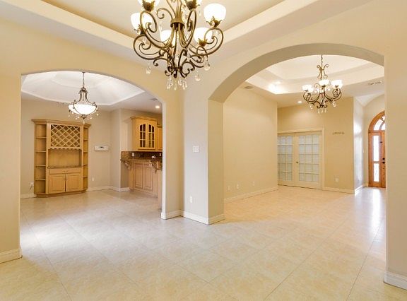4th image of 2437 Leanna Denae Ave
