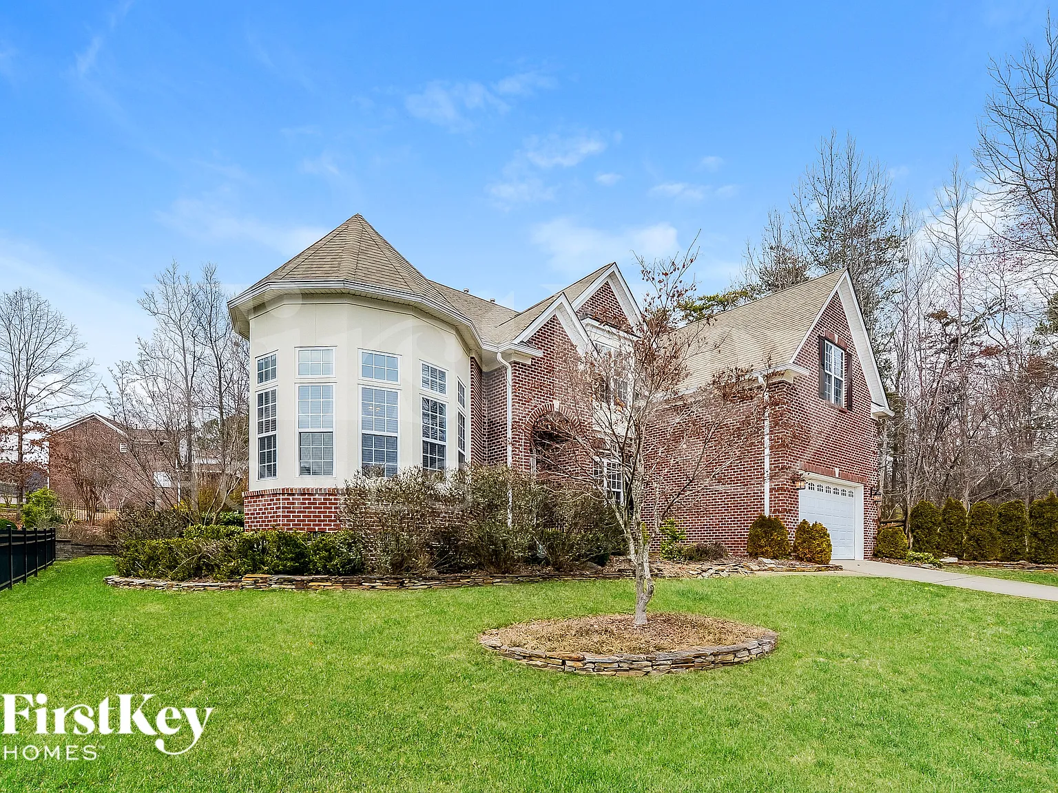 4 bed, 3.5 bath, 3681 sqft, $3,805 — Photo 2
