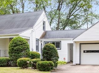 6266 Murray Ridge Rd, Elyria, OH 44035