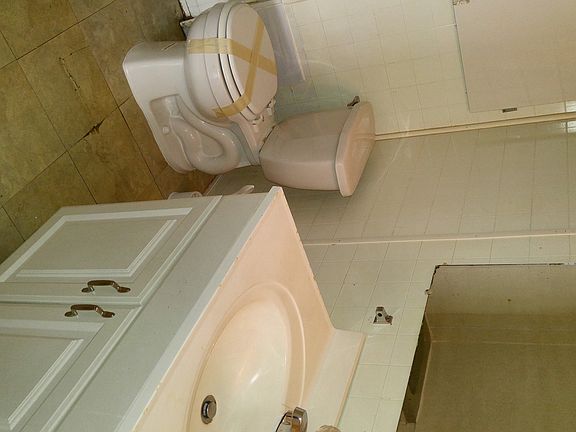 5th image of 700 Francis St