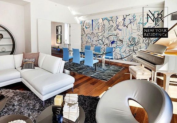 3rd image of 33 W 56th St #B