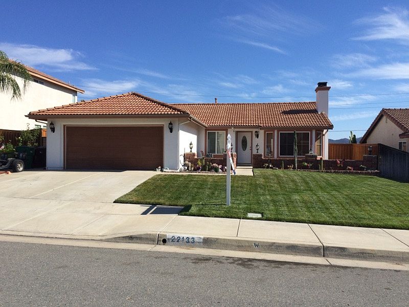 1st image of 22133 Country Hills Dr