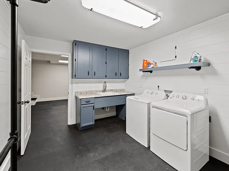 Laundry Room Cabinet