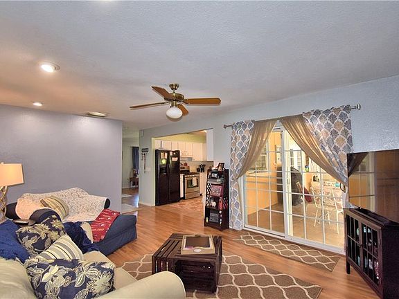 5th image of 298 Okaloosa Dr