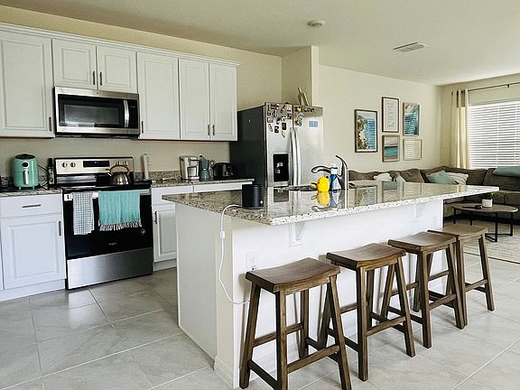 5th image of 30 Bella Oaks Dr
