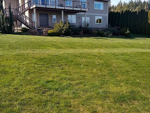 5th image of 8411 184th Dr SE