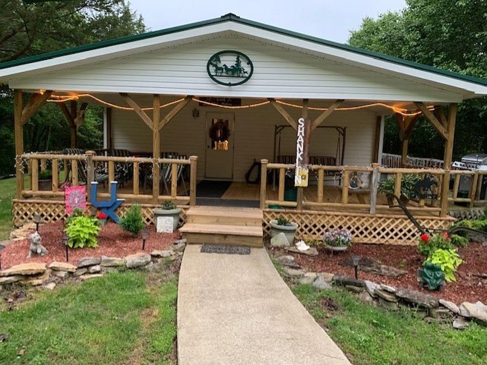 1st image of 382 Arbor Ln