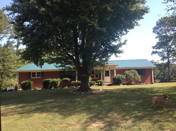 1040 Pineview Rd, Lexington, TN 38351