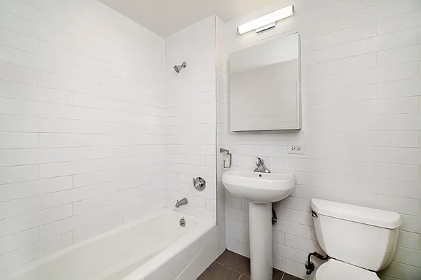 Rented by REAL New York | media 5