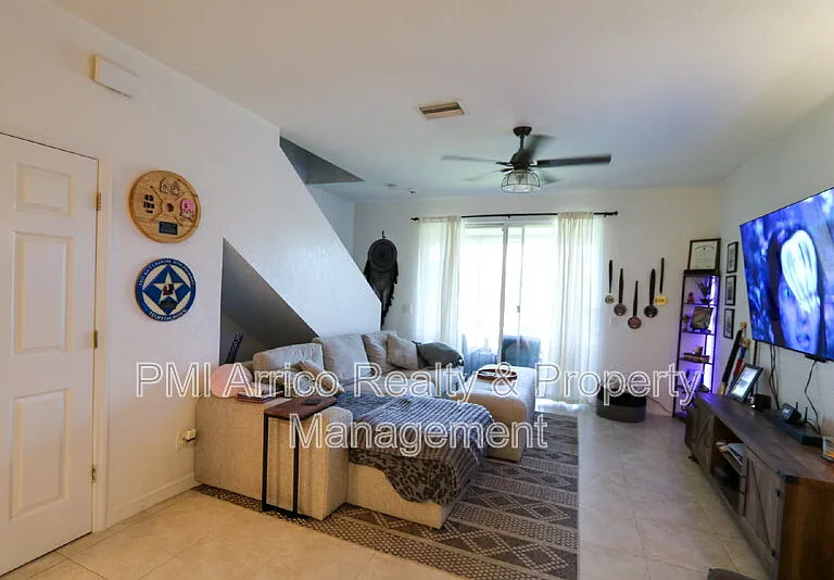 10922 Winter Crest Dr — Photo 8