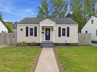 1119 W Colonial Avenue, Elizabeth City, NC 27909