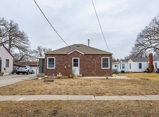 3122 Madison Ave, Des Moines, IA 50310