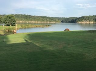 8192 S Lakeshore Dr, Rogers, AR 72756