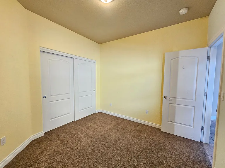 18187 Kodiak Bear Ct — Photo 9