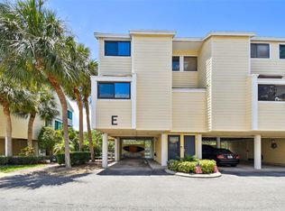1500 Sunset Rd APT E1, Tarpon Springs, FL 34689