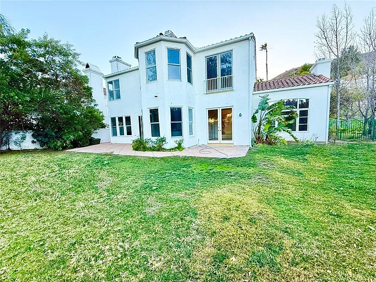 3702 Avenida Callada — Photo 13