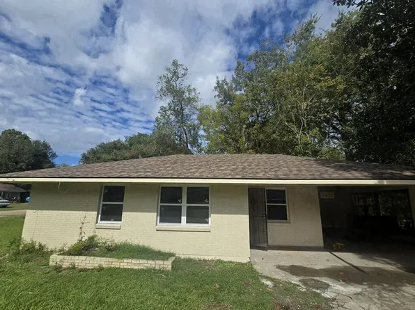 4424 McClelland Ct, Baton Rouge, LA 70805