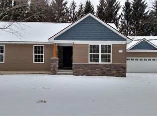 11550 Phal Rd, Grass Lake, MI 49240