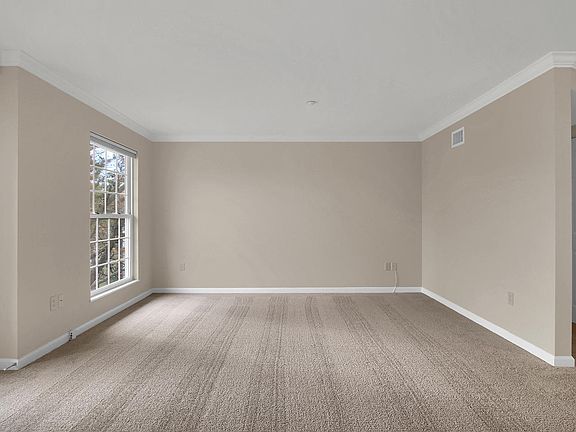 5th image of 1512 Bedford Forge Ct APT 22