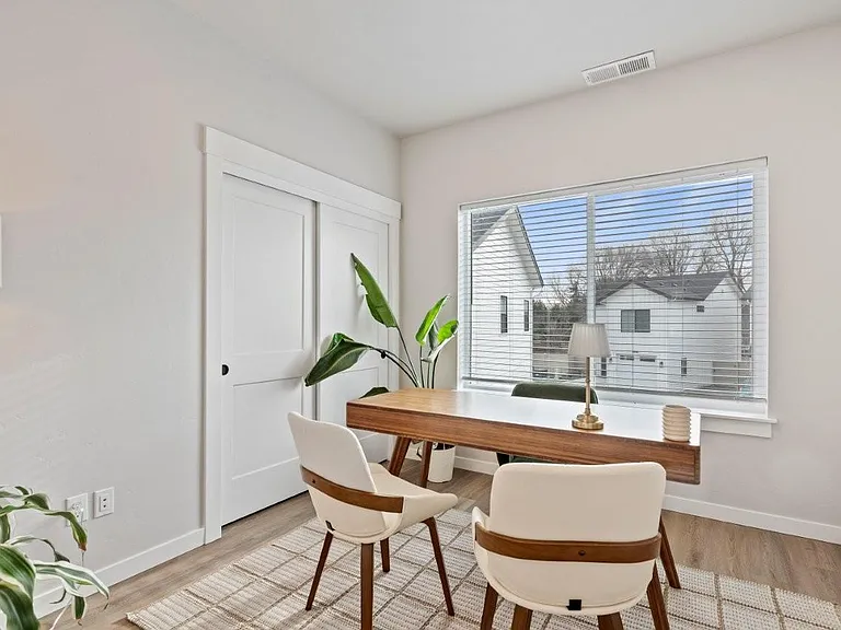 Alpine Landing Townhomes — Photo 7