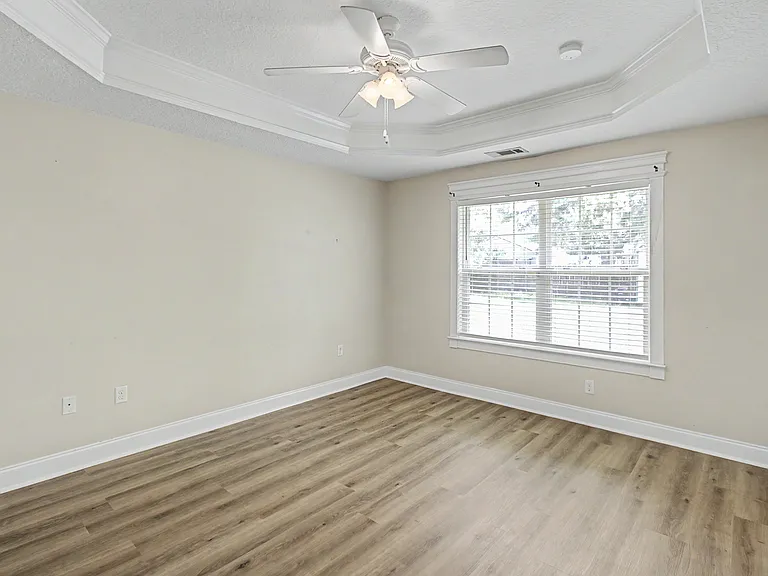 115 SE Cutters Gap — Photo 17