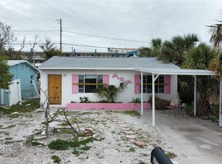 14236 Palm St, Madeira Beach, FL 33708