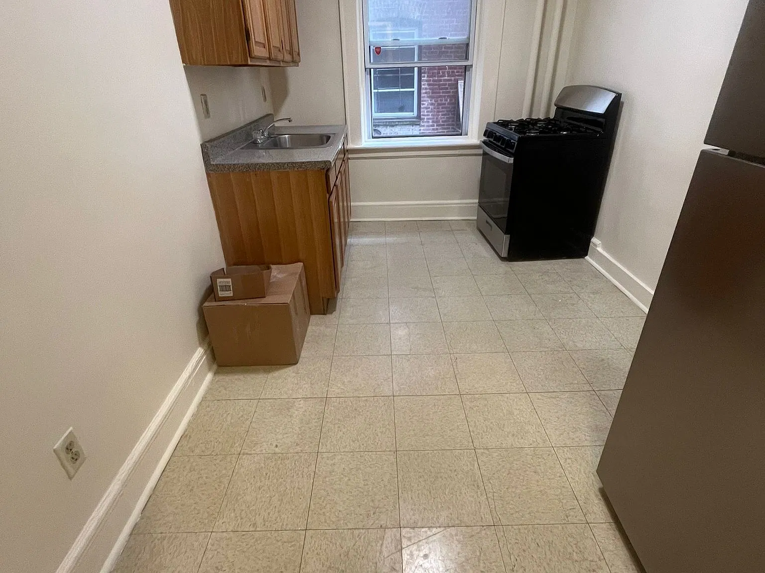1 bed, 650 sqft, $1,950 — Photo 3
