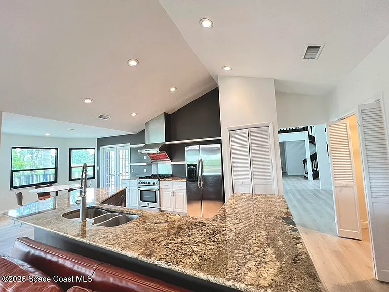 740 Kerry Downs Cir — Photo 6
