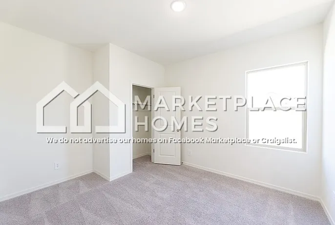 4924 N 192nd Ln — Photo 22
