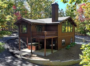 628 Gold Flume Way, Cleveland, GA 30528