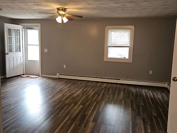 2nd image of 116 Roberts St APT C