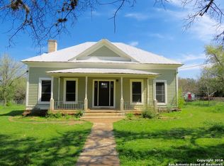 117 Church St, Center Pt, TX 78010