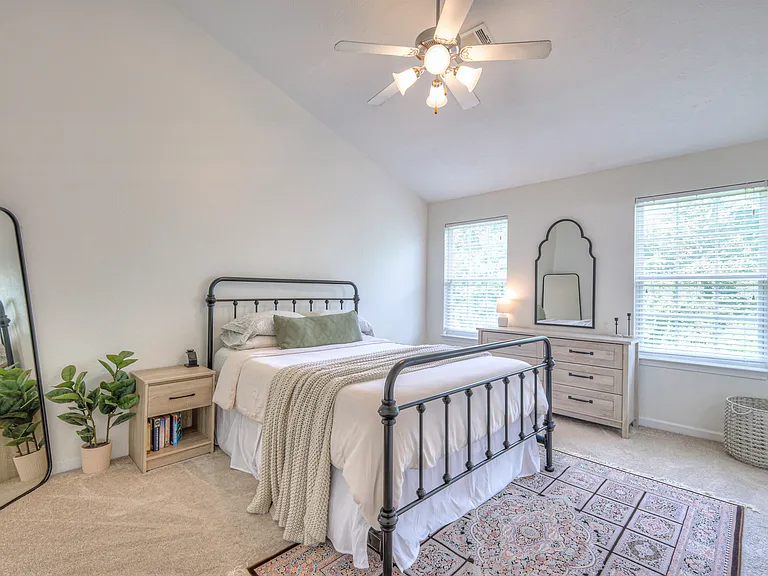 1846 Shaylin Loop — Photo 14