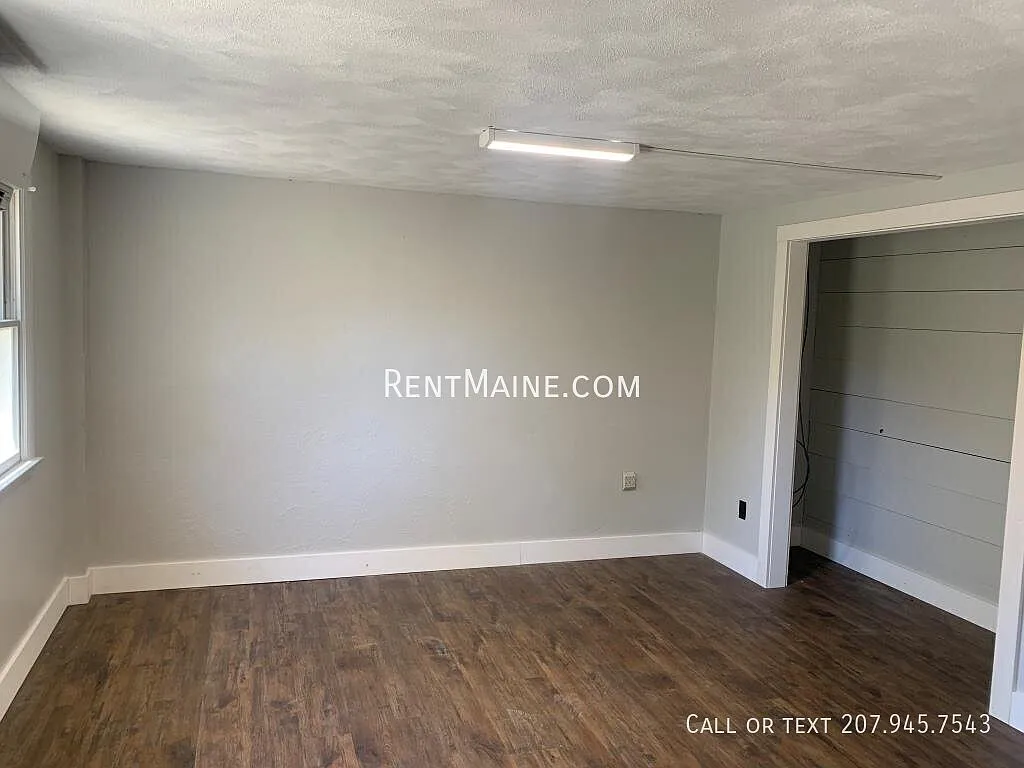 Studio, 400 sqft, $1,000 — Photo 2