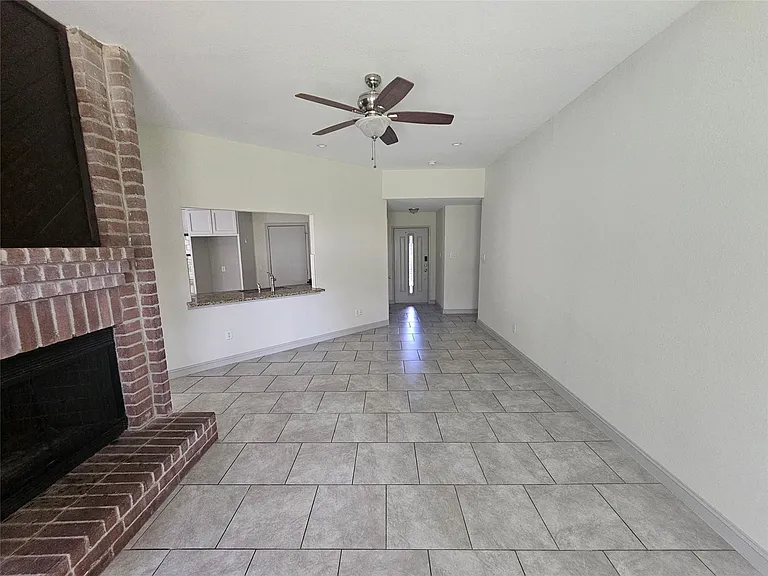 3206 Pebble Lake Dr — Photo 20