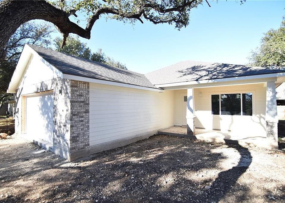 1st image of 18604 Staghorn Dr