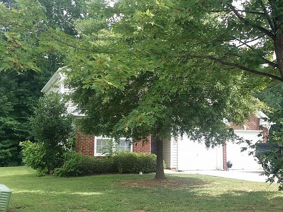 3rd image of 5808 Versage Dr