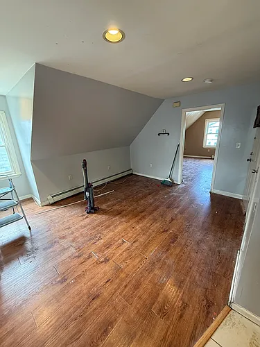 220 S Burnett St #3 Photo 1