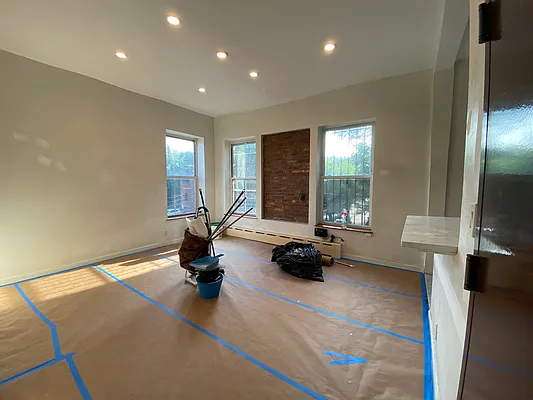 Rented by Coldwell Banker Reliable Real Estate | media 16