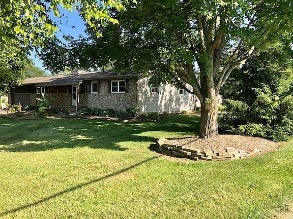 2nd image of 243 Linda Ave