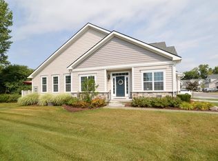 2660 Oxford Cir, Ann Arbor, MI