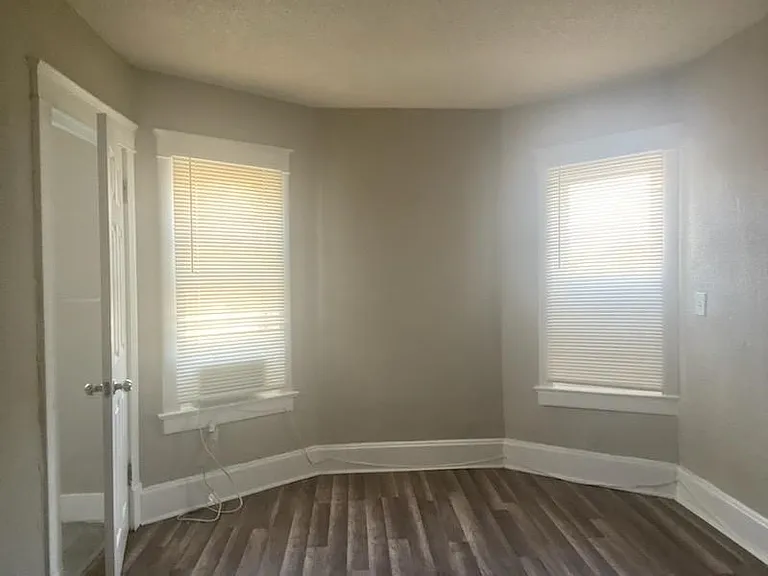 2702 Peery Ave #3E — Photo 2