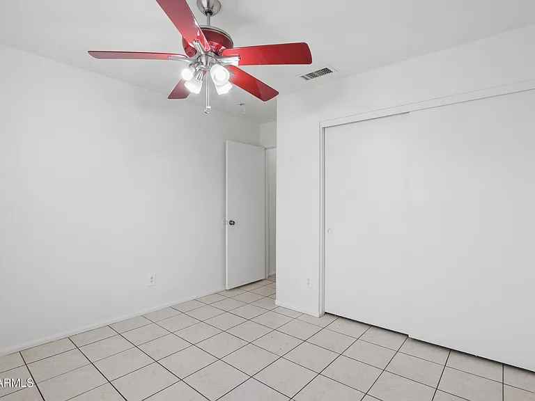 15661 W Hammond Dr — Photo 34