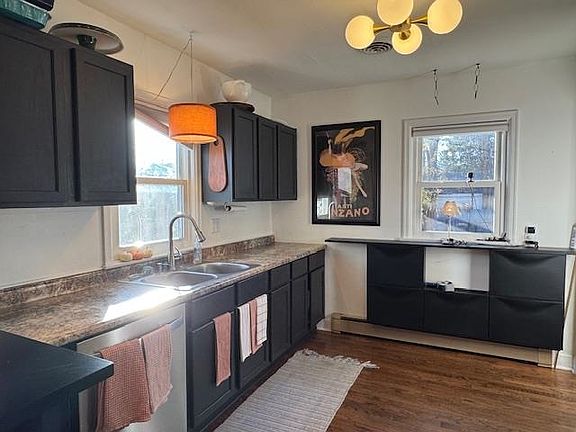 5th image of 1615 Highland Ave