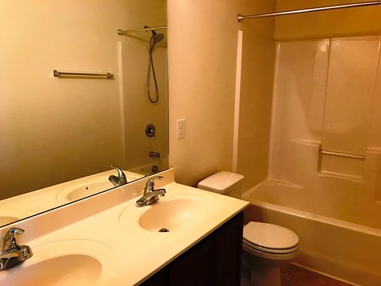 3457 Kernstown Dr — Photo 15