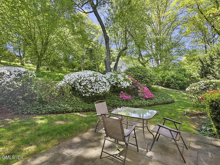 60 Greenwich Hills Dr #60 — Photo 18