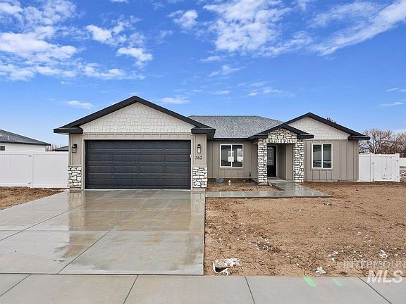 3rd image of 362 Brentwood Drive Block Lot 13-1