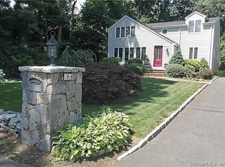 28 Buena Vista Dr, Westport, CT 06880